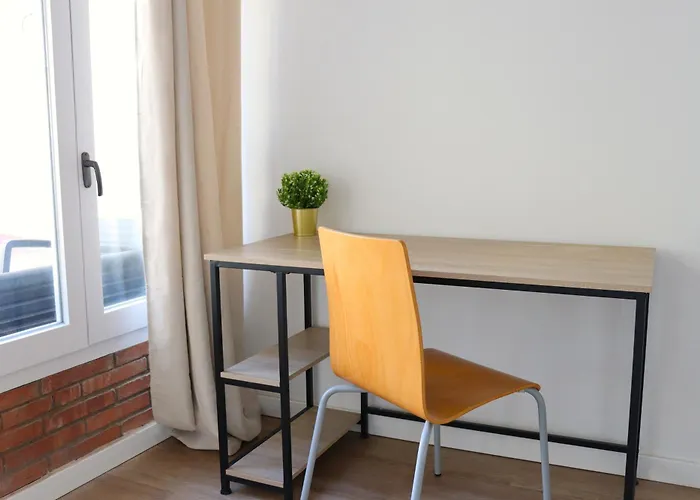 Hamilton בית הארחה 3*